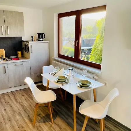 - Bergblick Apartment *